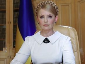 Перед телеобращением к народу Тимошенко перекрестилась и тяжело вздохнула