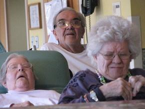 90-річні ізраїльські пенсіонери влаштували оргію в будинку для людей похилого віку