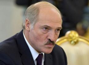 Лукашенко вимагає вигнати з країни російські ЗМІ