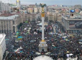 Євромайдан нагадує і владі, і опозиції про свою Хартію