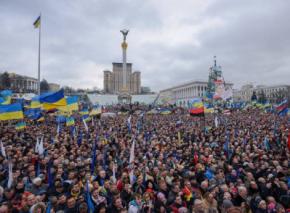 Майдан готовий стояти до кінця - стільки, скільки потрібно, - опитування