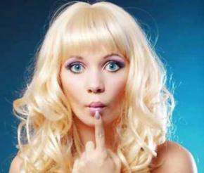 Вчені розвіяли міф про низький інтелектуальний рівень блондинок