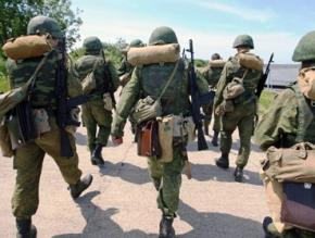 В Росії військових запасу збирають на навчання