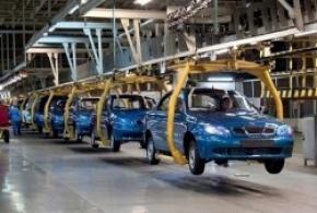 Автовиробництво в Україні знизилося в дев'ять разів
