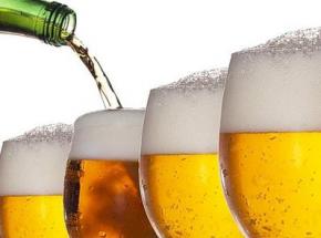 Депутати знову хочуть підвищити ціни на пиво, горілку, цигарки і бензин