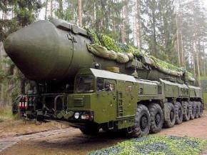 Минобороны России приказало срочно подготовить ядерное оружие к 