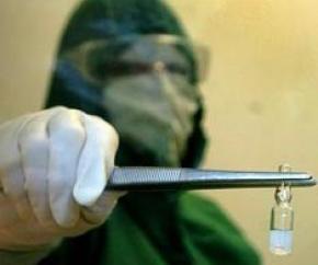 Терористи погрожують поширити в Чехії вірус Ебола