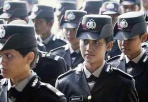 В Індонезії жінок-поліцейських змушують проходити тест на незайманість