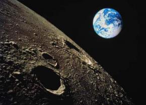 В недрах Луны найдены следы земной жизни