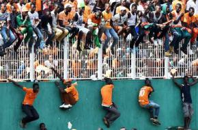 Трое убитых и десятки раненых: финал Кубка Африки закончился трагедией