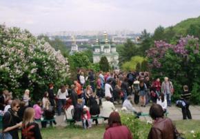 В Украине появится еще один майский праздник - День памяти и примирения