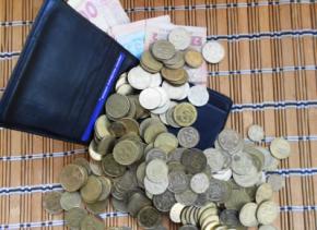 За рік реальні зарплати українців зменшились на 18%