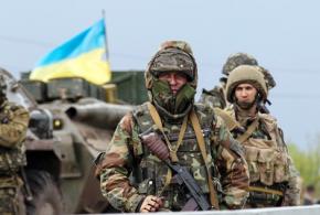 За минулу добу поранені двоє українських військових