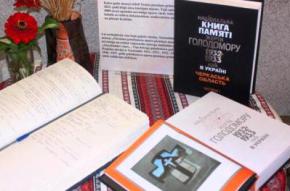 В окупованому Криму за книги про Голодомор порушують кримінальні справи