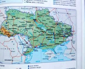 Во Франции выпустили атлас мира, на котором Крым - часть России