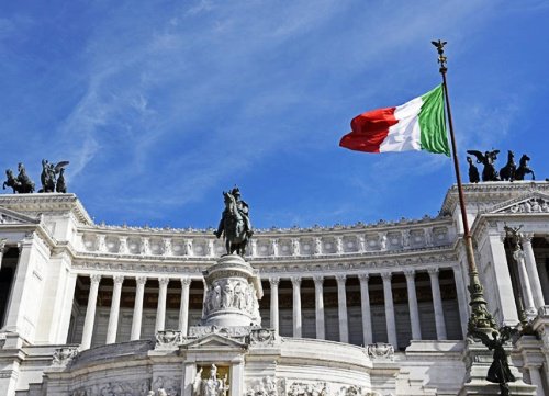 Италия временно приостановит действие Шенгена
